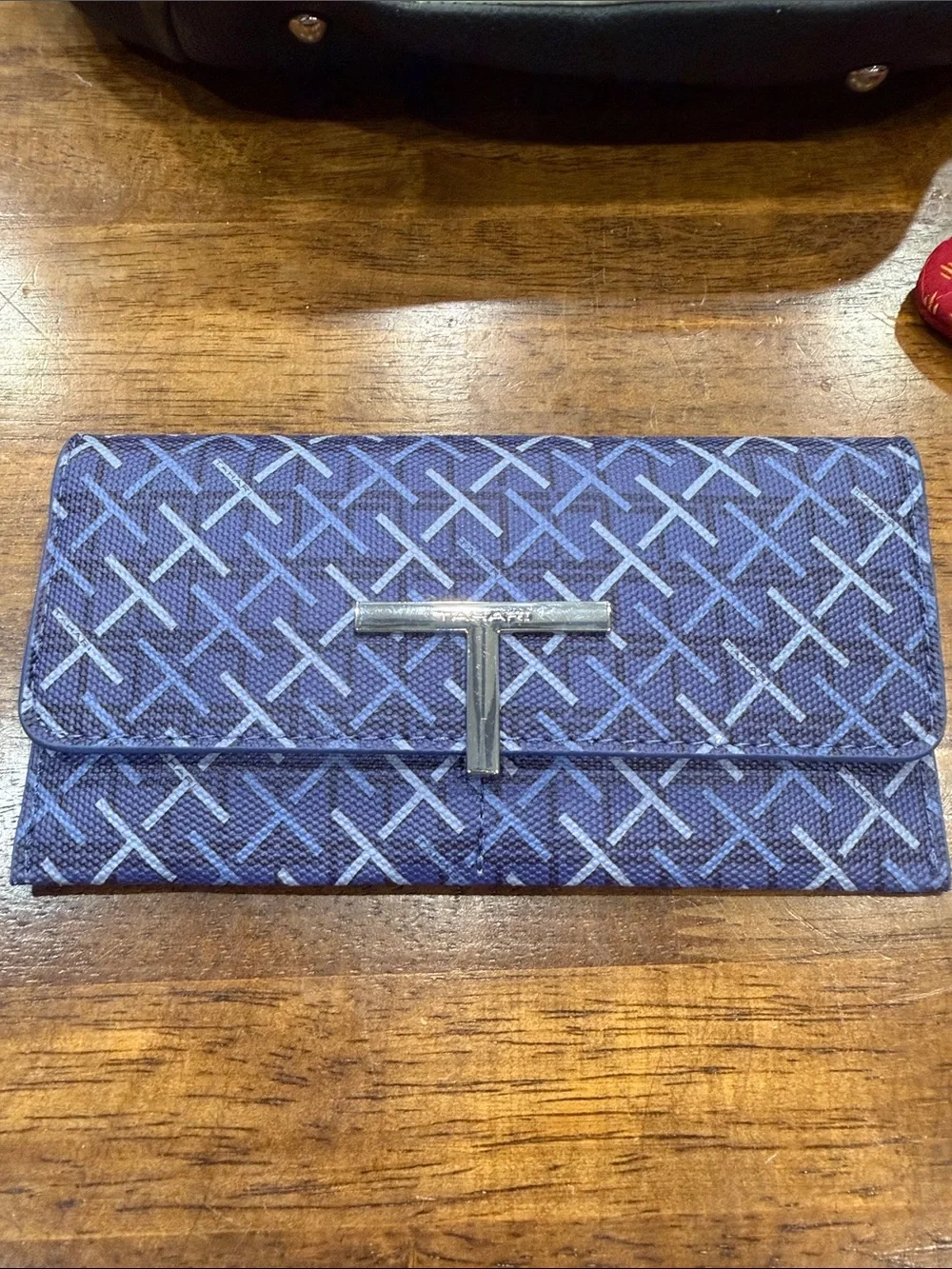 Tahari Purple Patterned Continental Card Holder with Silver-T Accent